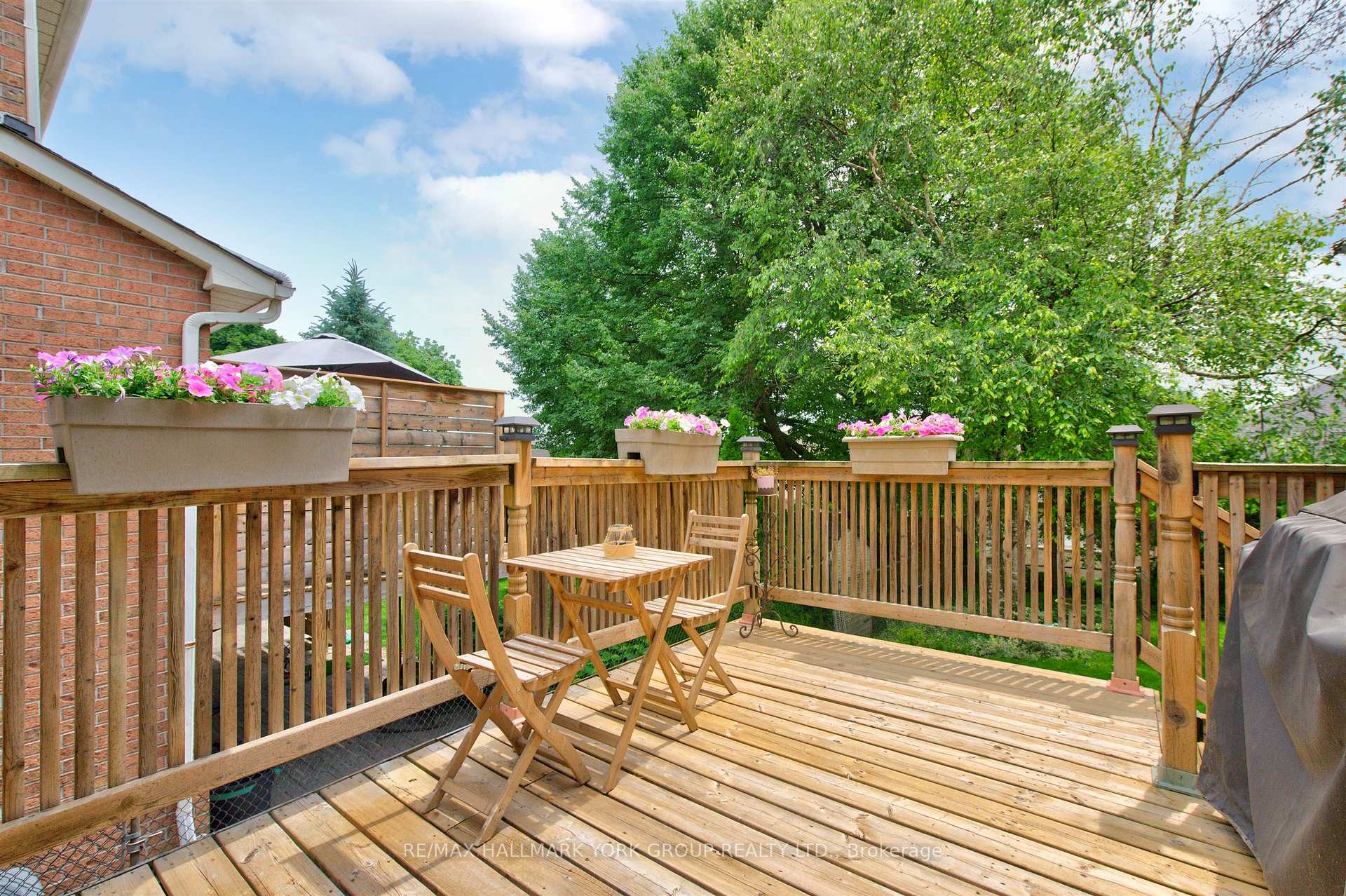 Photo 14 of 263 John Bowser Crescent, Newmarket, Glenway Estates — HOMEH