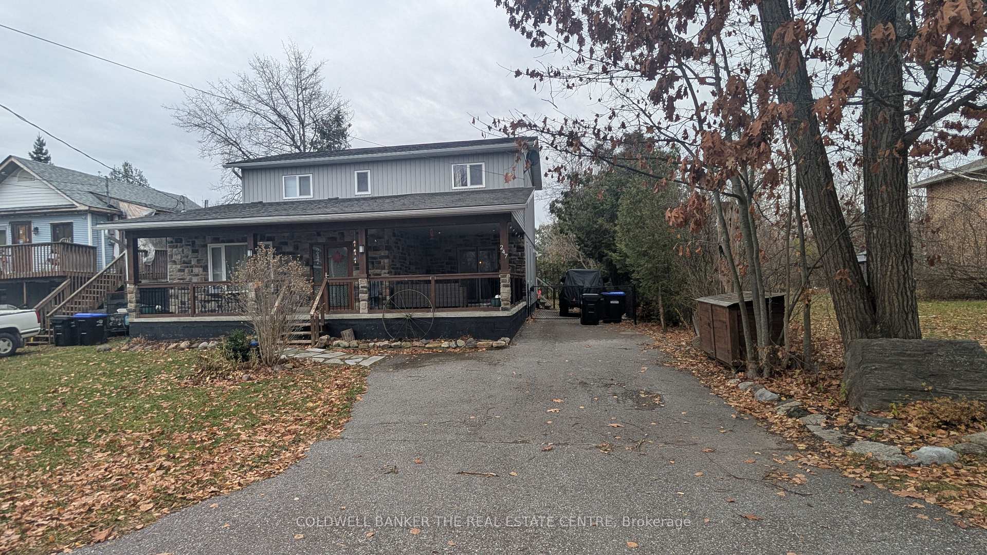 Front of 247 Poplar Avenue