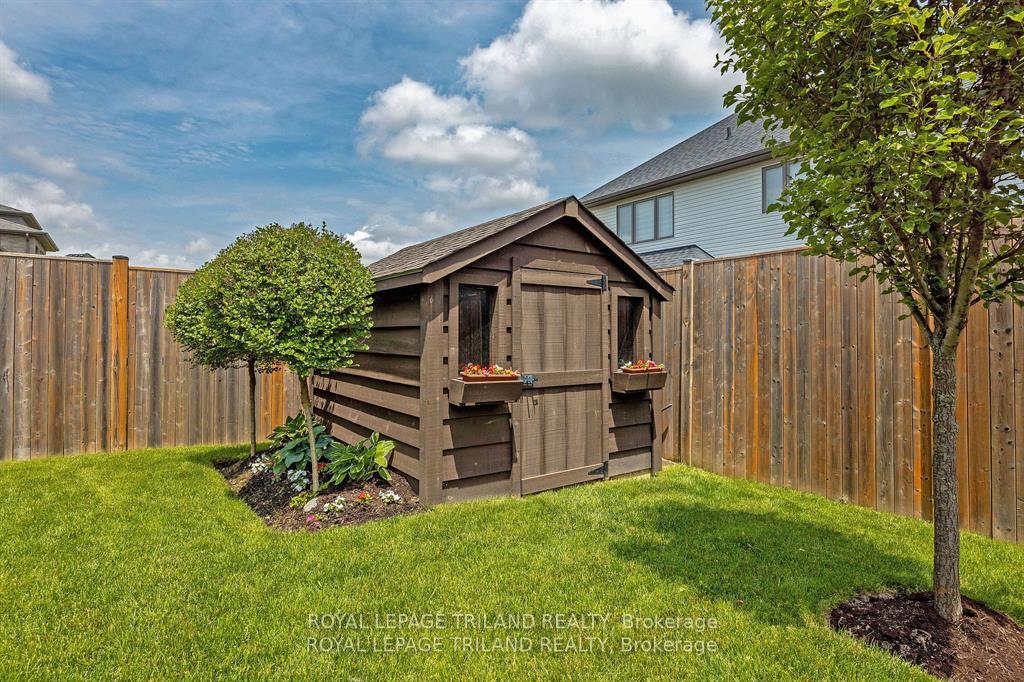 Photo 34 of 2349 Dauncey Crescent, London, North B — HOMEH