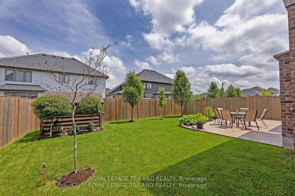 Photo 35 of 2349 Dauncey Crescent, London, North B — HOMEH