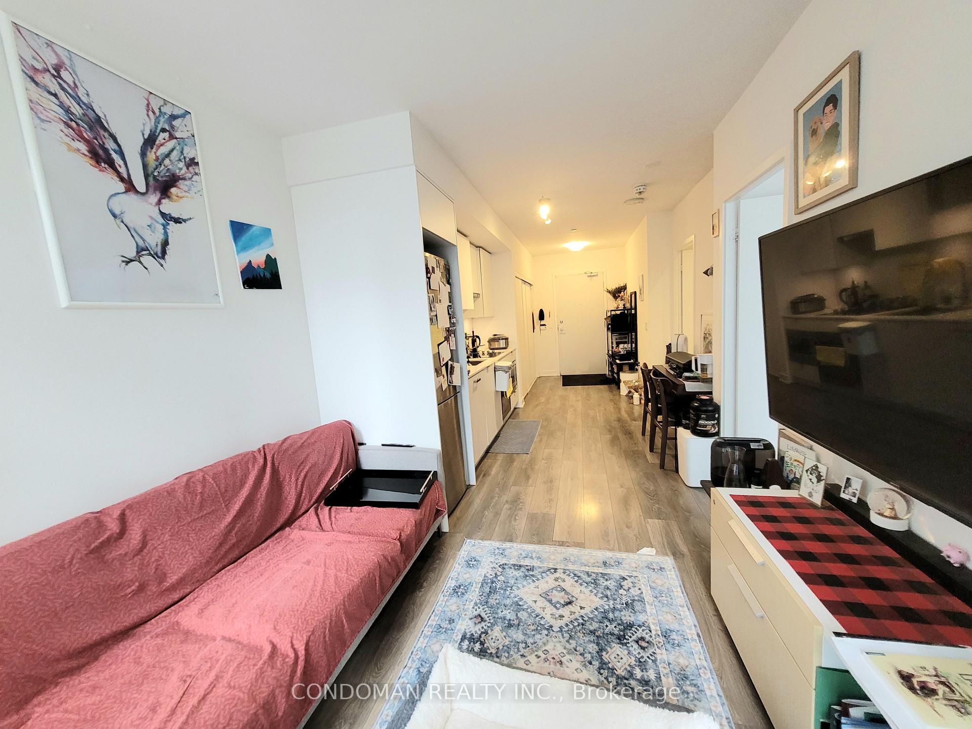 Photo 5 of Unit 501, 99 Broadway Avenue, Toronto, Mount Pleasant West — HOMEH