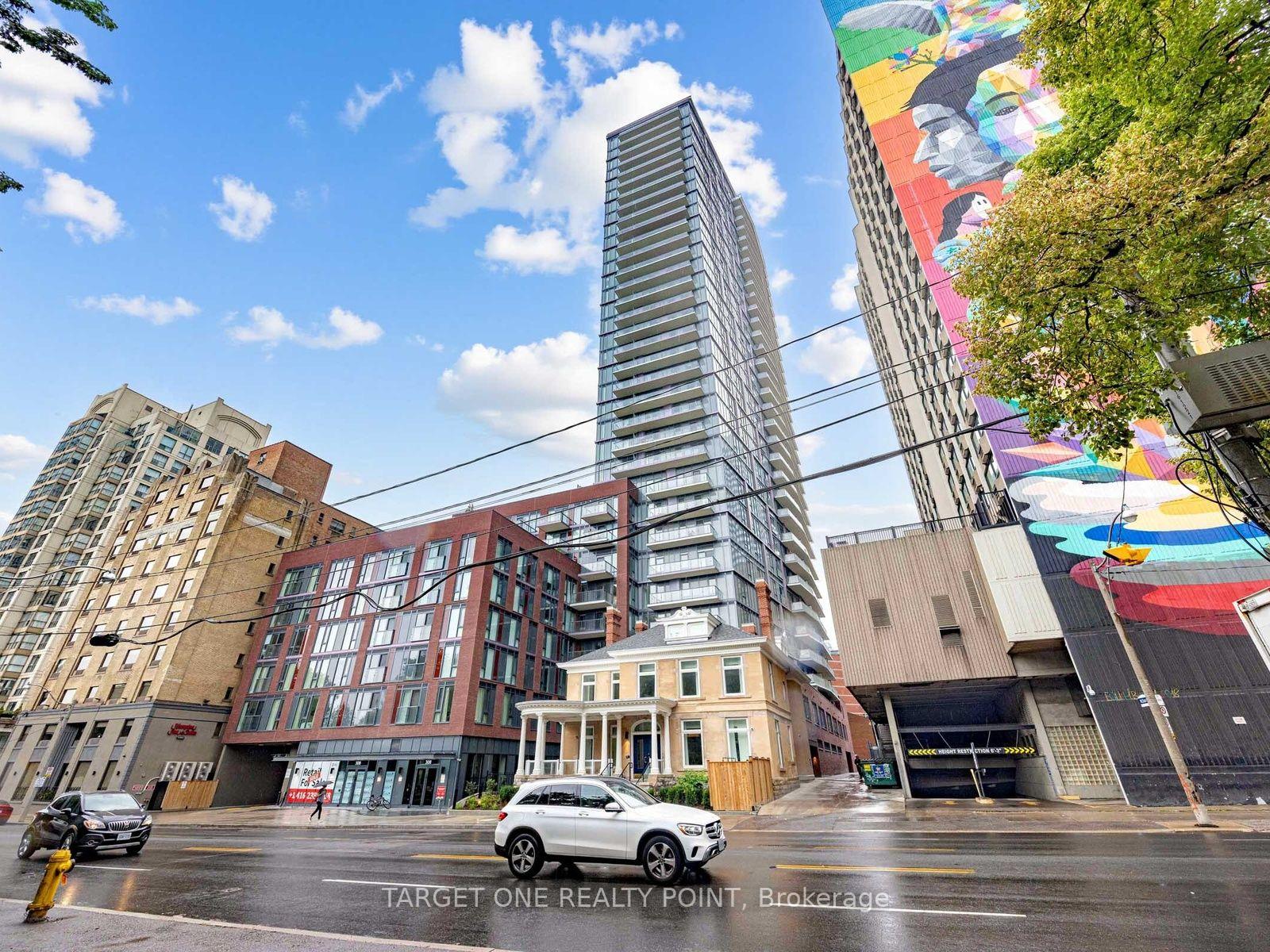 Front of Unit 3105, 308 Jarvis Street
