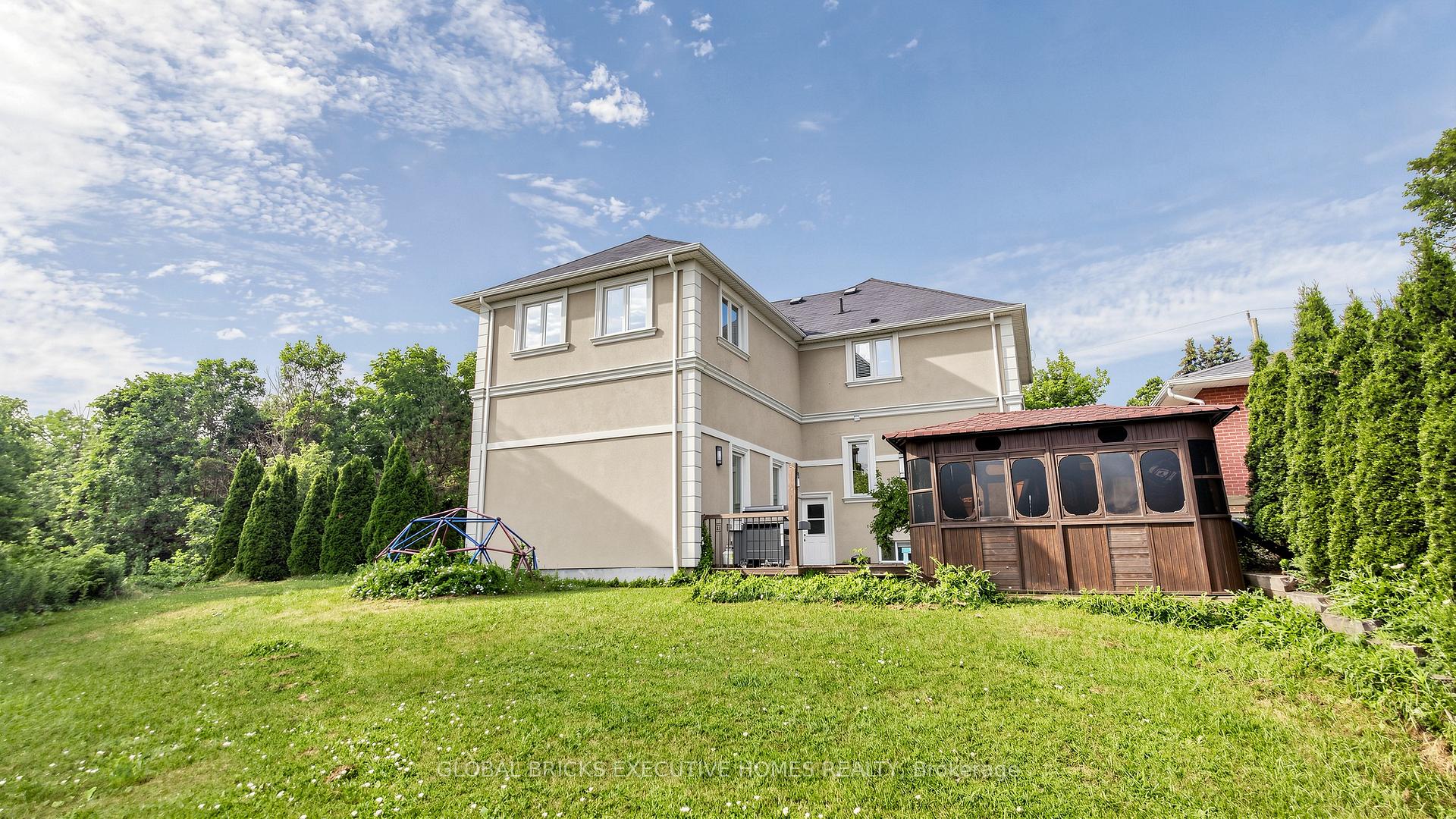 Photo 40 of 33 Ann Street, Halton Hills, Georgetown — HOMEH