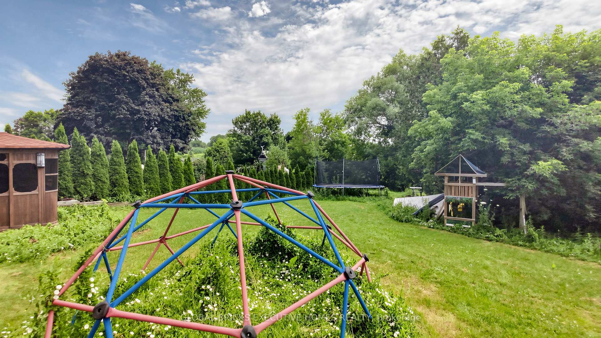 Photo 41 of 33 Ann Street, Halton Hills, Georgetown — HOMEH