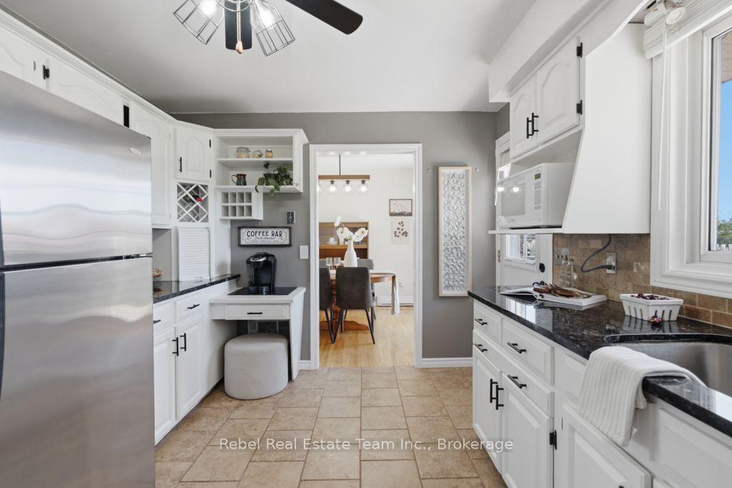 Photo 15 of 615 Hamilton Road, Quinte West, Sidney Ward — HOMEH