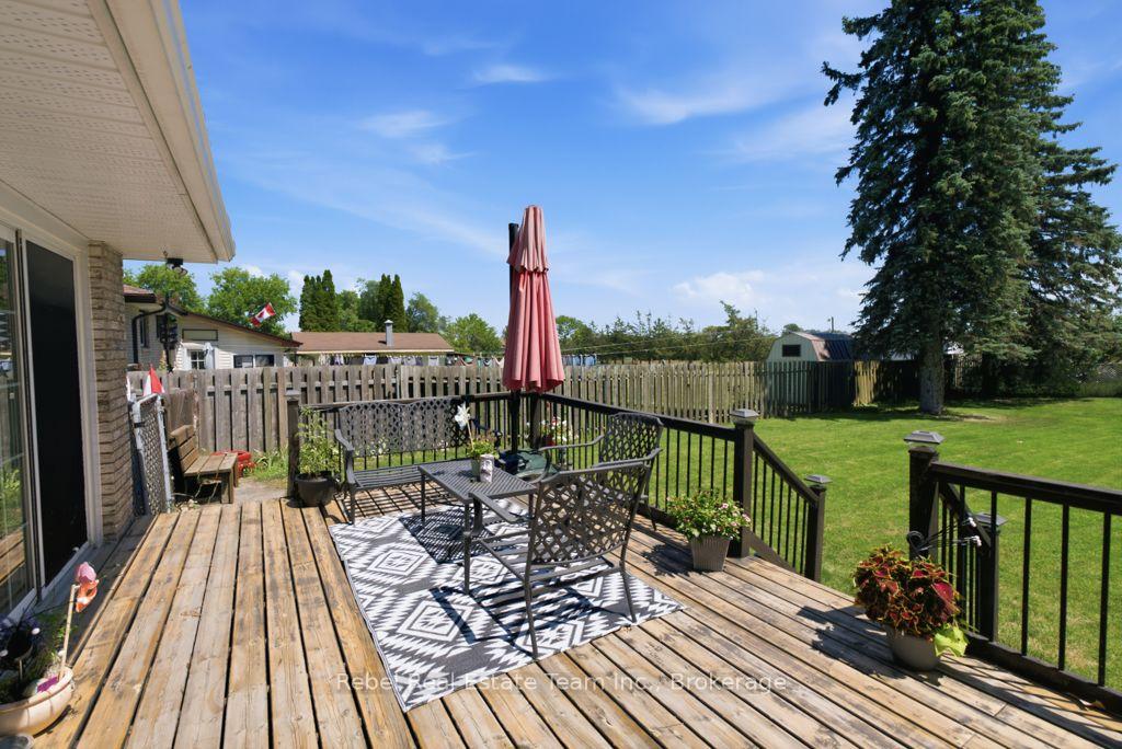 Photo 35 of 615 Hamilton Road, Quinte West, Sidney Ward — HOMEH