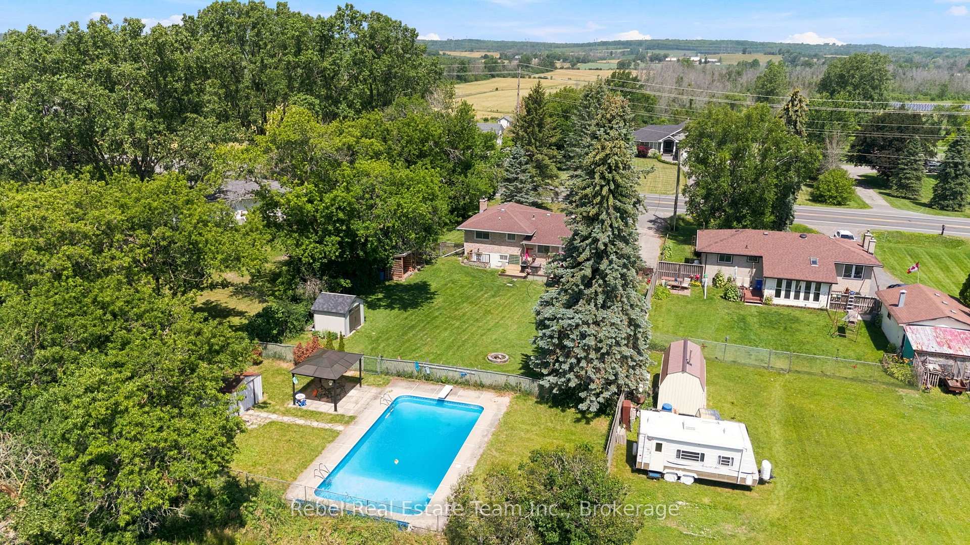Photo 41 of 615 Hamilton Road, Quinte West, Sidney Ward — HOMEH