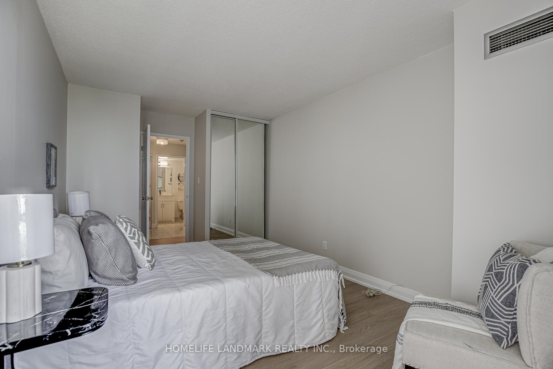 Photo 29 of Unit 2142, 25 Bamburgh Circle, Scarborough, Steeles — HOMEH