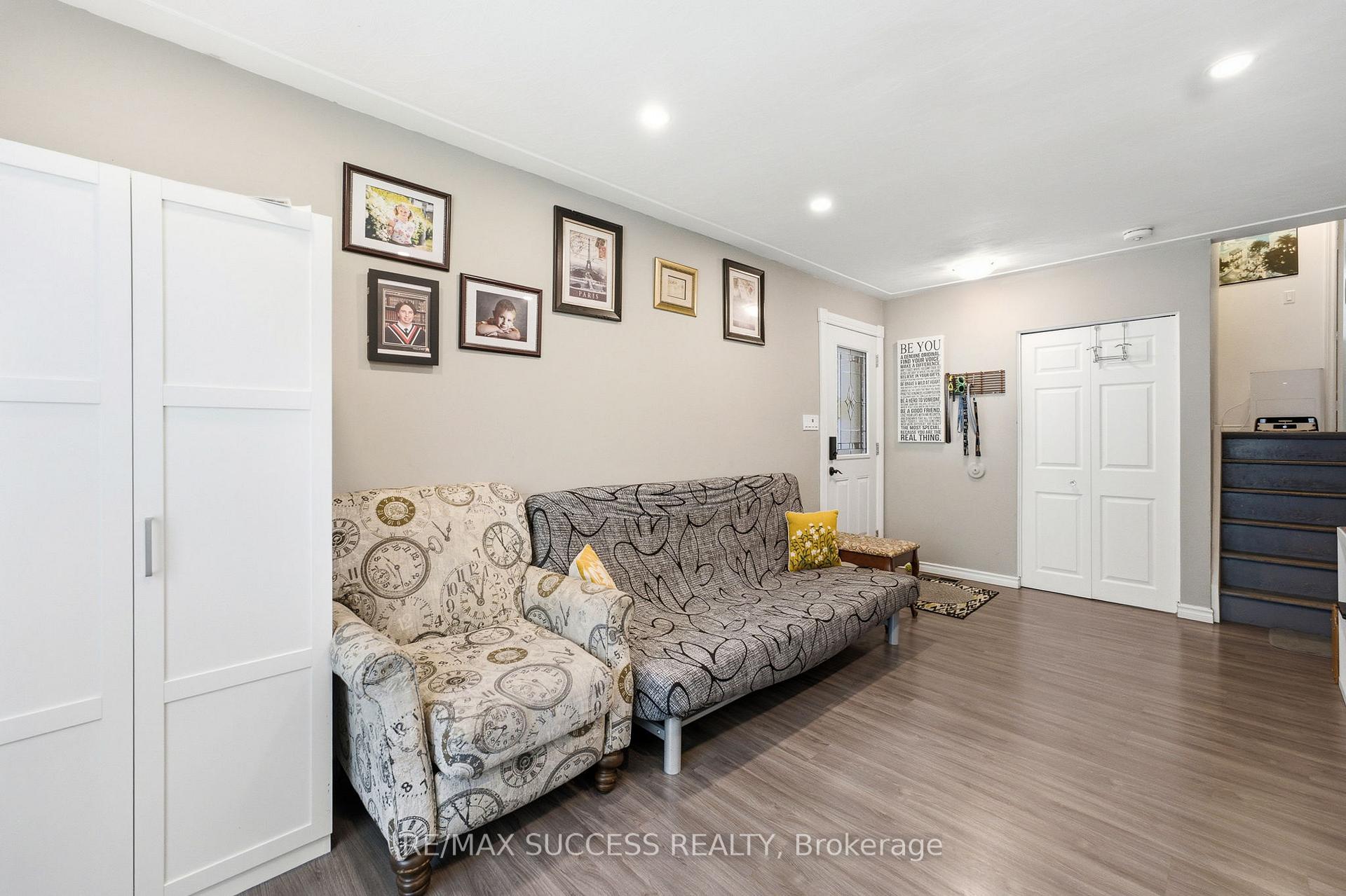Photo 9 of 97 Blythwood Road, Waterloo, Lakeshore Village — HOMEH