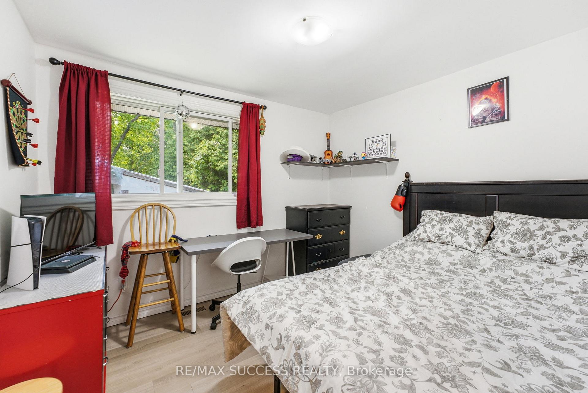 Photo 19 of 97 Blythwood Road, Waterloo, Lakeshore Village — HOMEH
