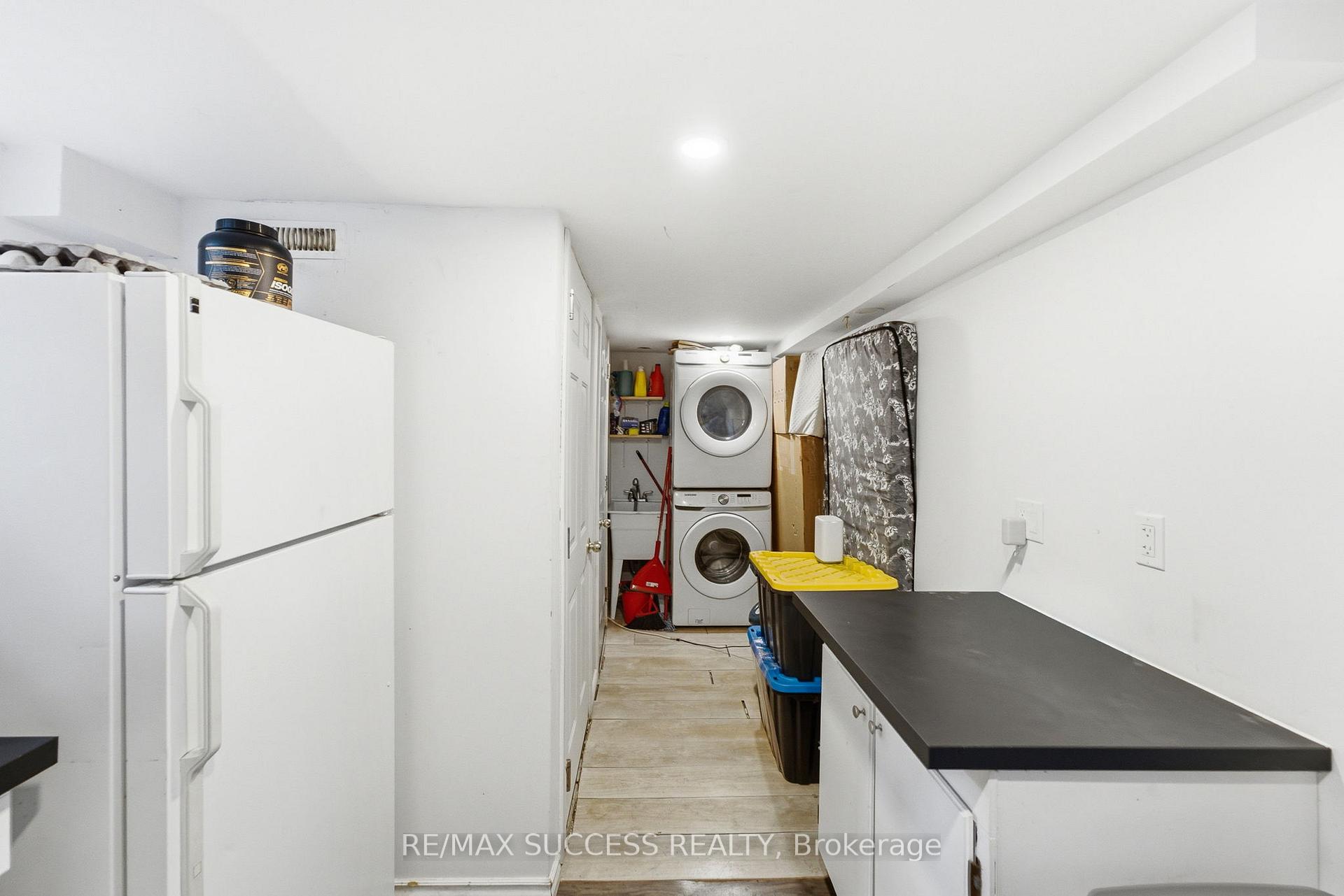 Photo 38 of 97 Blythwood Road, Waterloo, Lakeshore Village — HOMEH