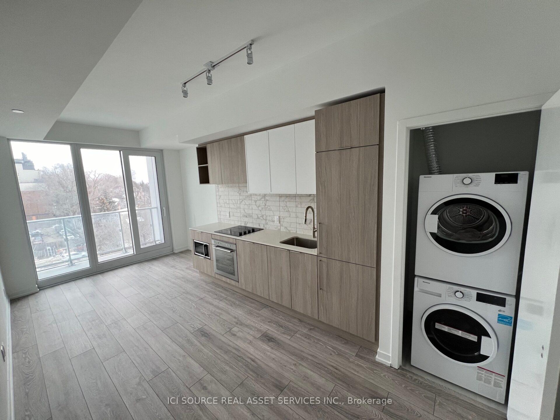 Photo 5 of Unit 732, 2020 Bathurst Street, Toronto, Humewood-Cedarvale — HOMEH