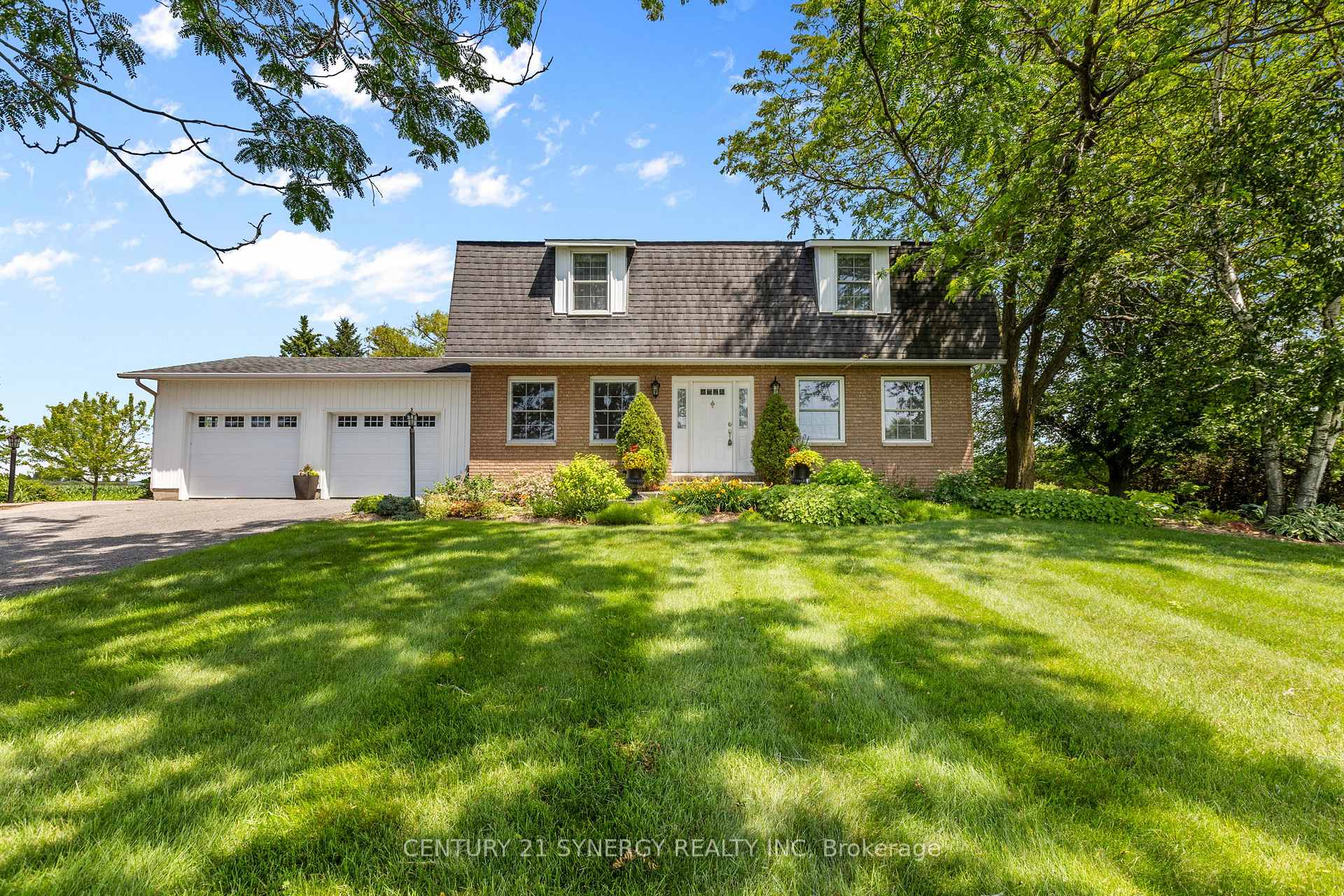 Photo 1 of 183 Hamilton Road, Russell, Russell Twp — HOMEH