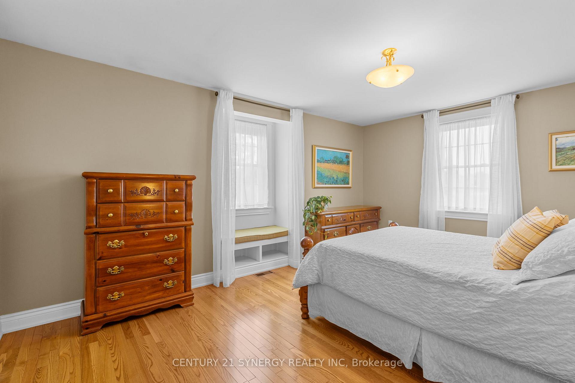 Photo 17 of 183 Hamilton Road, Russell, Russell Twp — HOMEH
