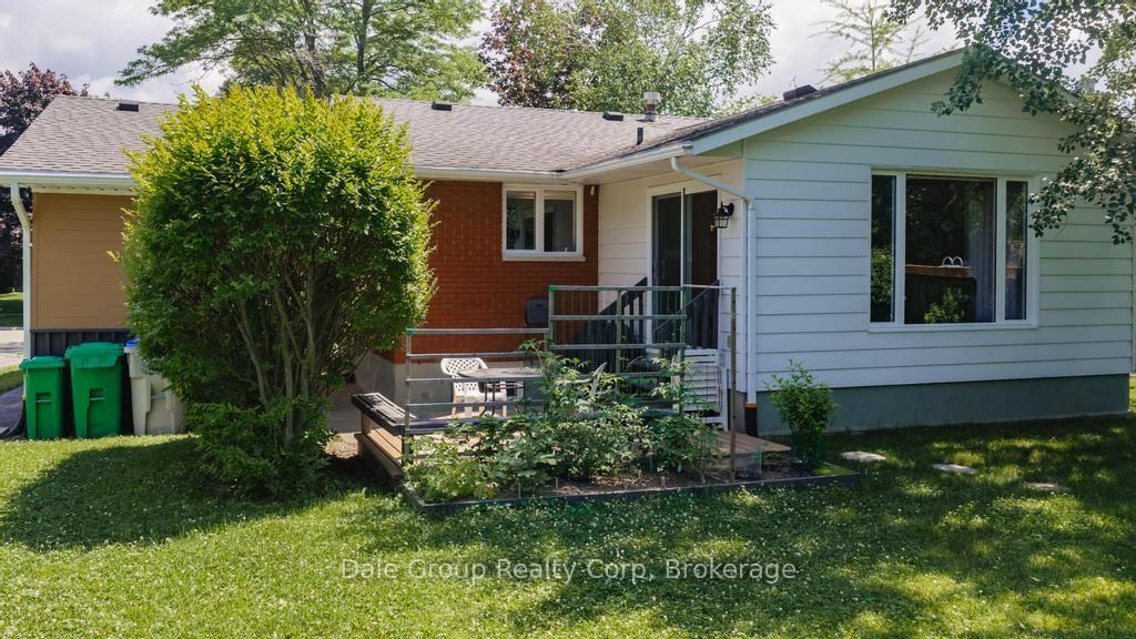 Photo 33 of 316 Krohmer Drive, Goderich, Goderich (Town) — HOMEH
