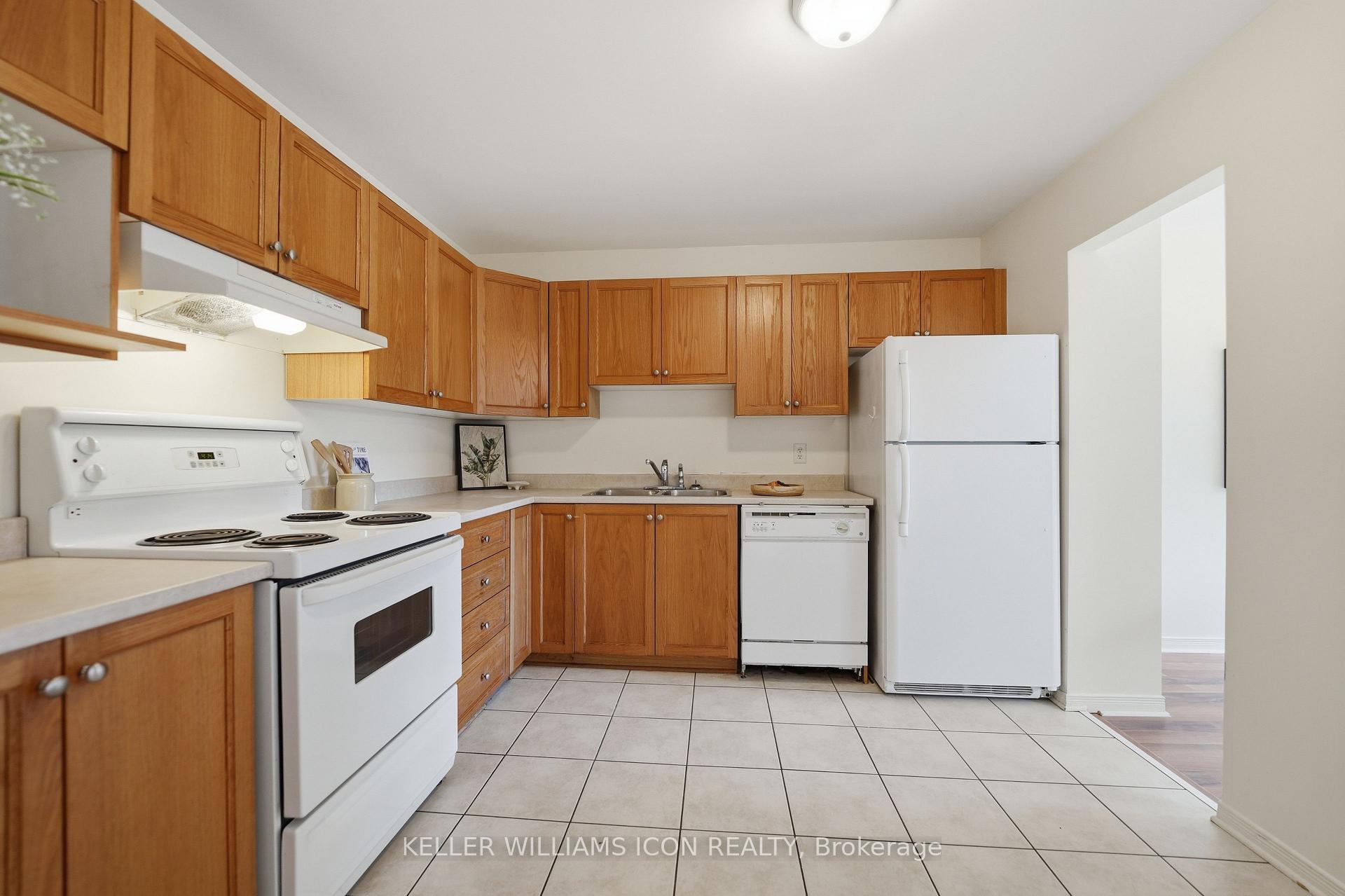 Photo 10 of 472 Claridge Drive, Ottawa, Barrhaven - Longfields — HOMEH