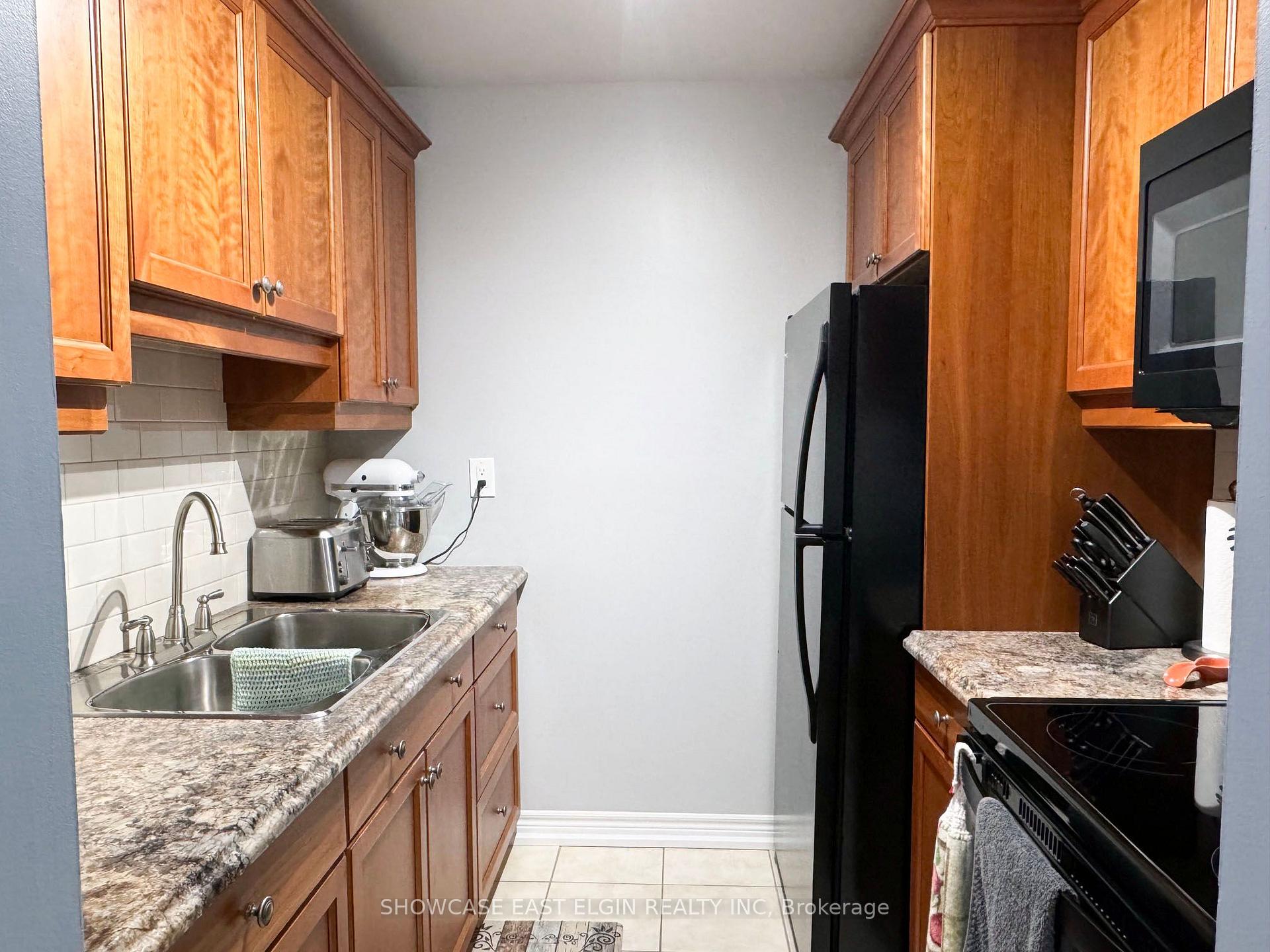 Photo 8 of Unit 201, 91 Spruce Street W, Aylmer — HOMEH