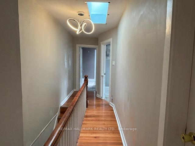 Photo 7 of Unit Upper, 33 Salem Avenue, Toronto, Dovercourt-Wallace Emerson-Junction — HOMEH