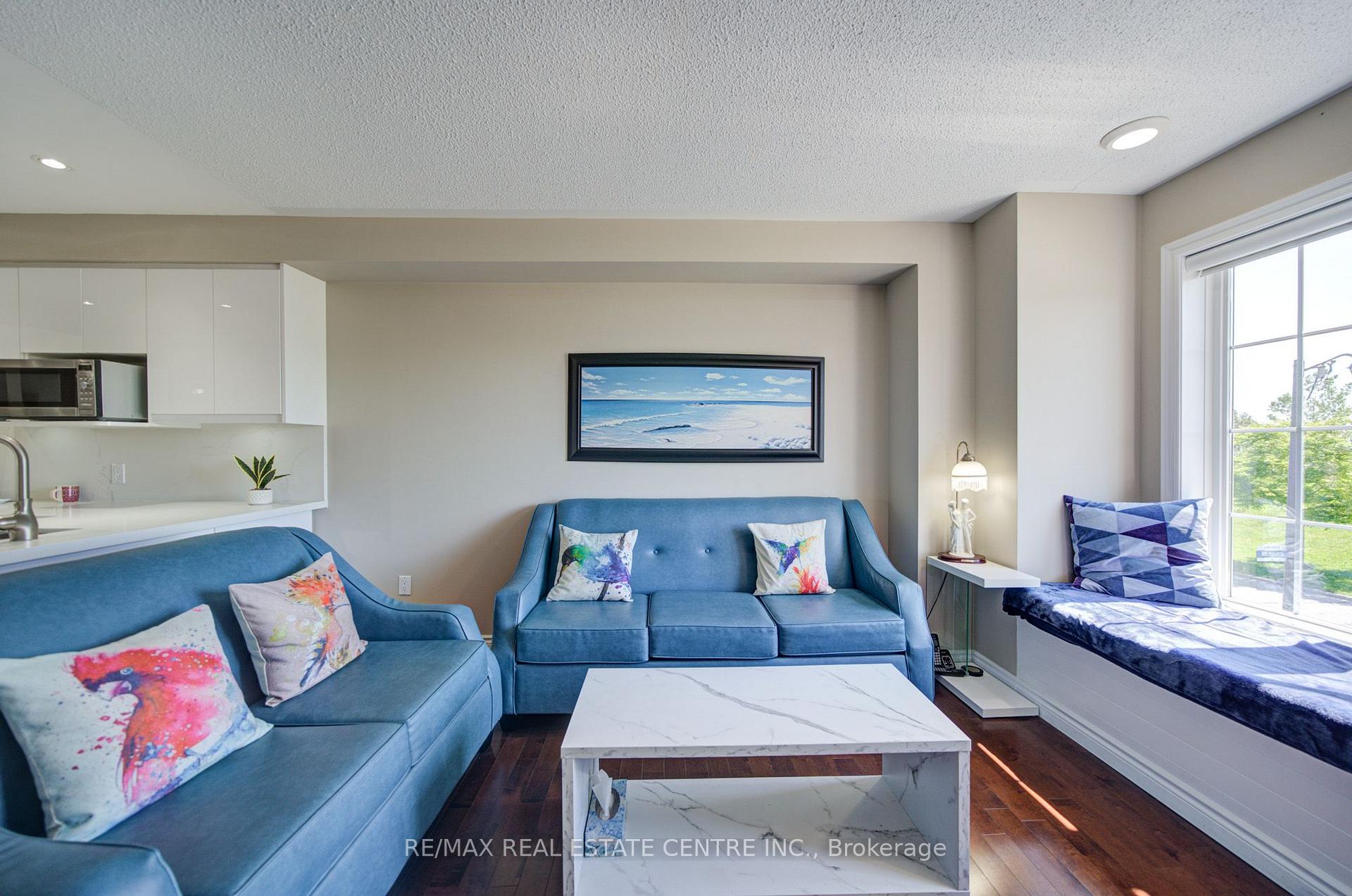 Photo 22 of 22 Lakeridge Drive, Scarborough, Centennial Scarborough — HOMEH