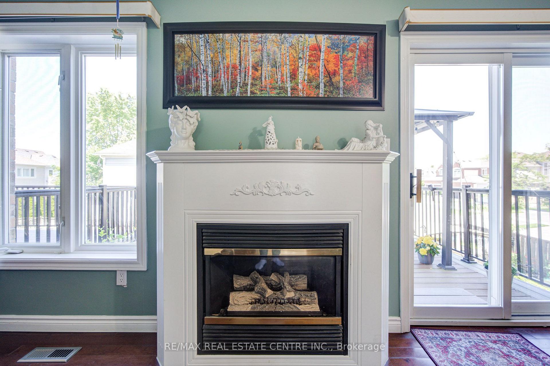 Photo 31 of 22 Lakeridge Drive, Scarborough, Centennial Scarborough — HOMEH