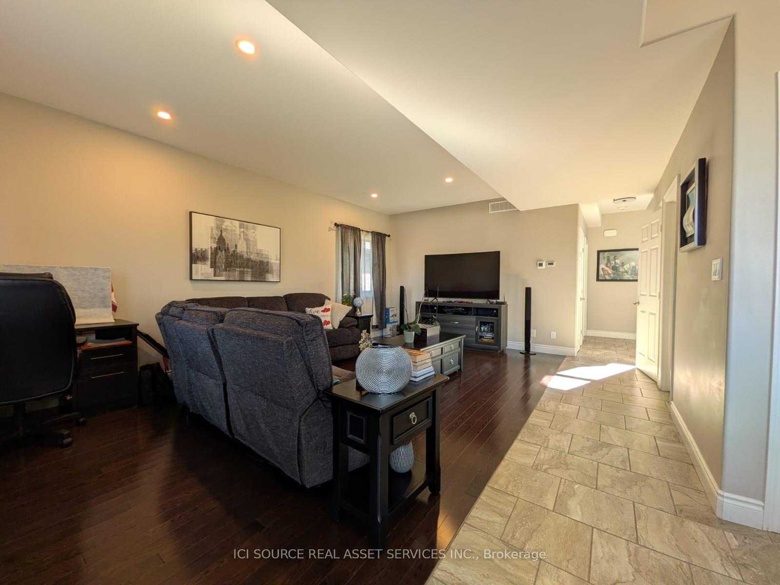Photo 7 of 85 Hampton Ridge Drive, Belleville, Thurlow Ward — HOMEH