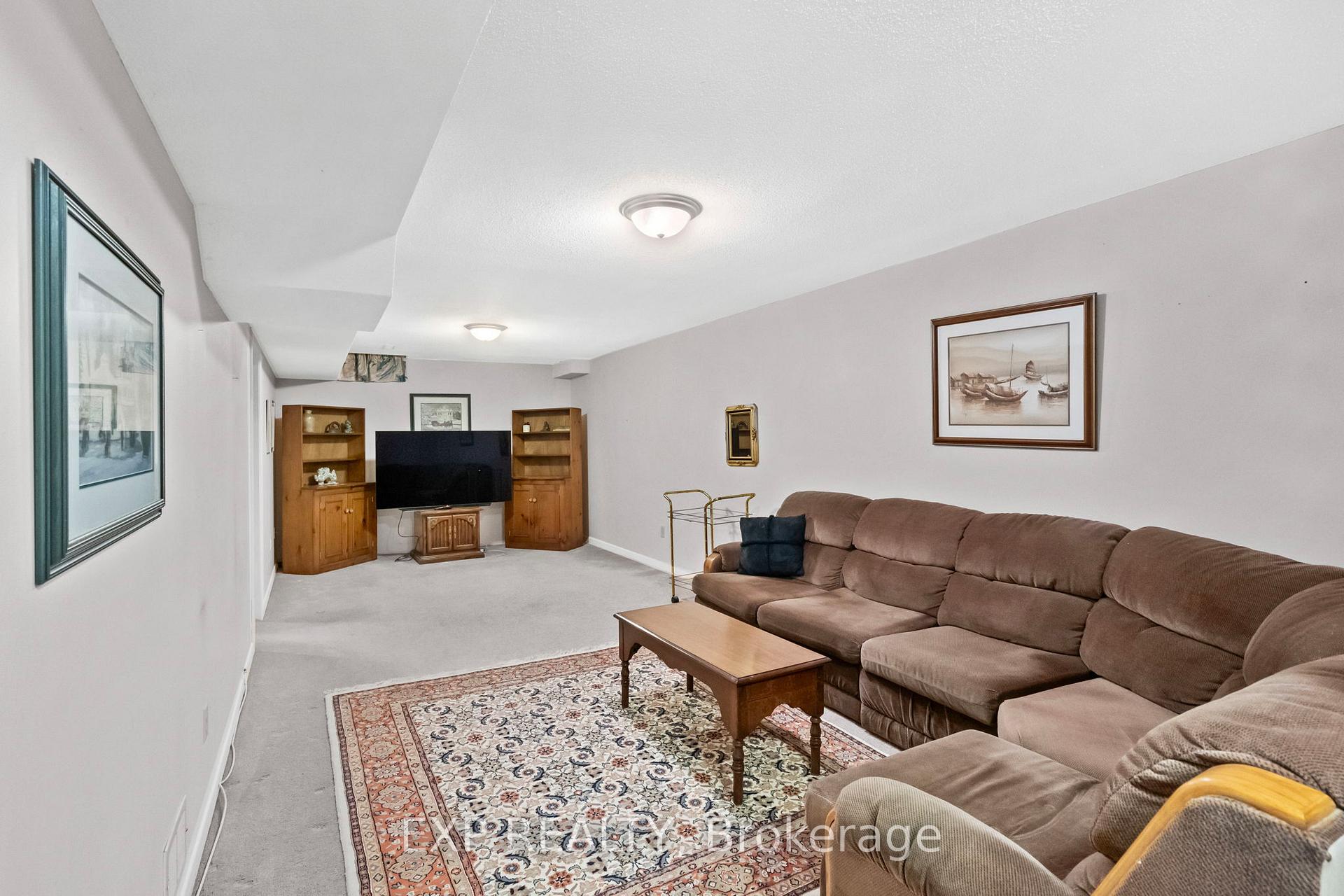 Photo 17 of 97 Mercer Crescent, Markham, Raymerville — HOMEH