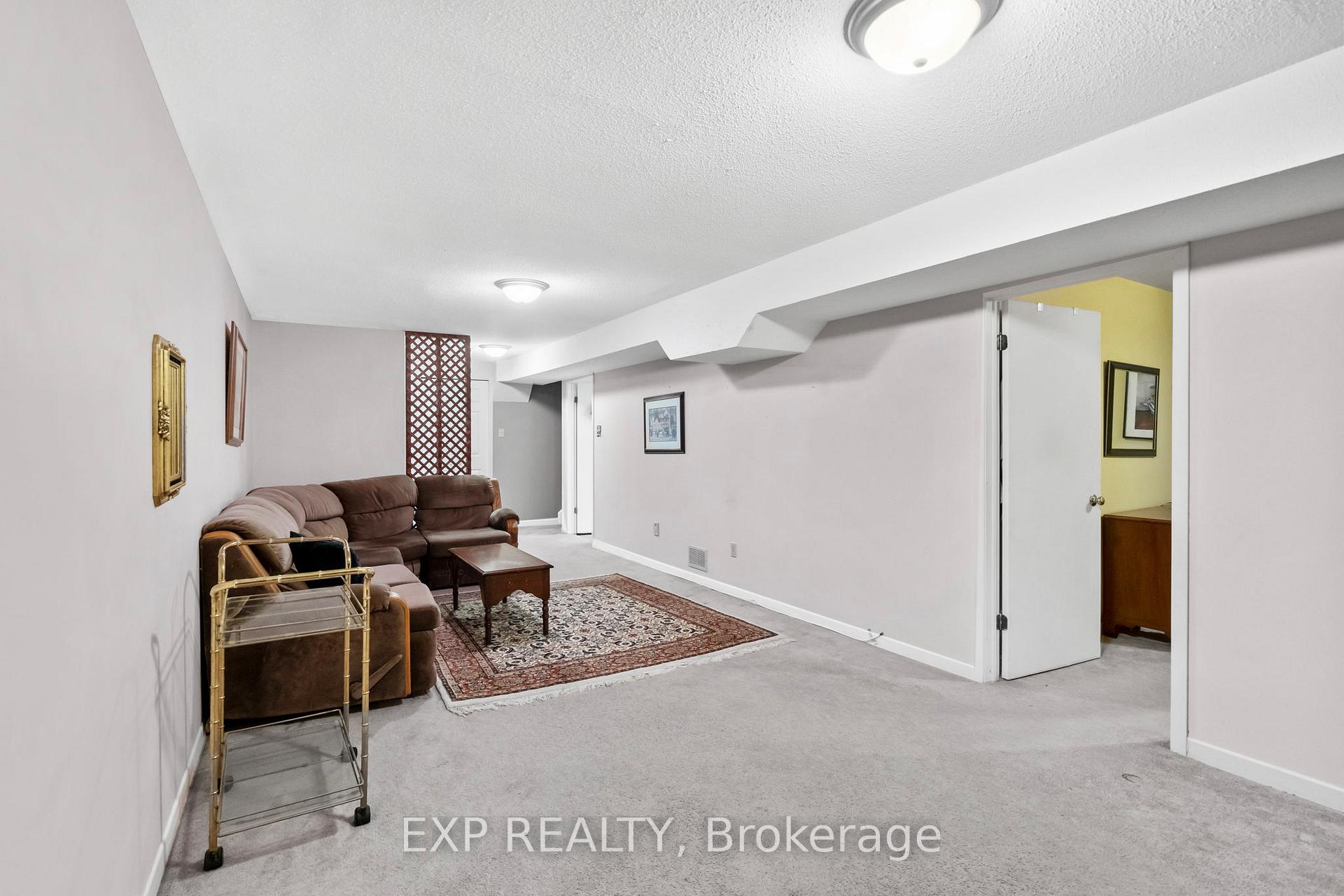 Photo 19 of 97 Mercer Crescent, Markham, Raymerville — HOMEH