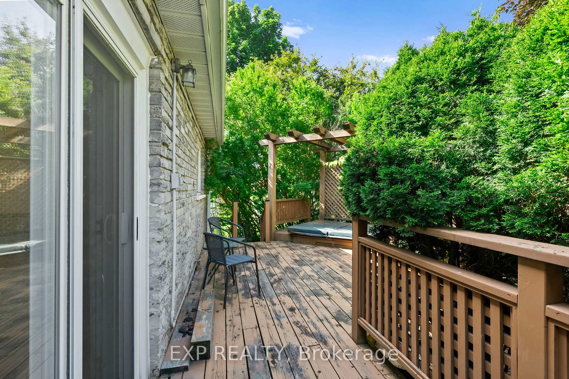 Photo 27 of 97 Mercer Crescent, Markham, Raymerville — HOMEH