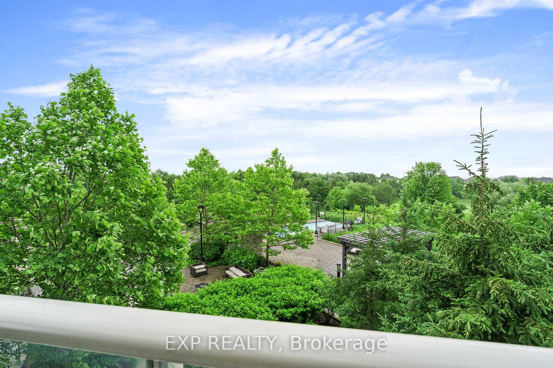 Photo 8 of Unit 203, 9 Stollery Pond Crescent, Markham, Devil's Elbow — HOMEH