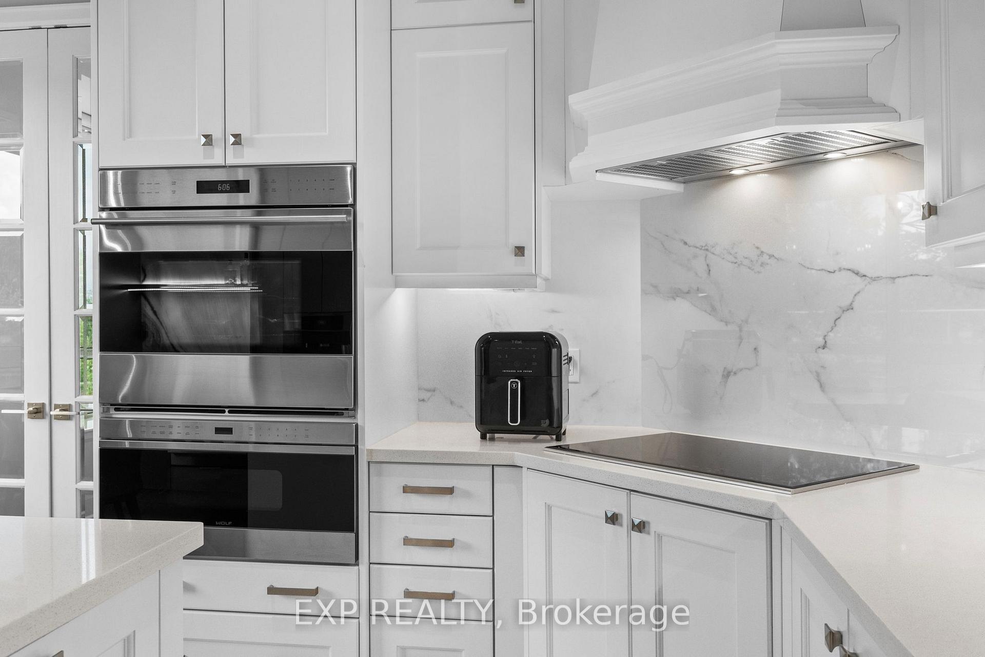 Photo 12 of Unit 203, 9 Stollery Pond Crescent, Markham, Devil's Elbow — HOMEH