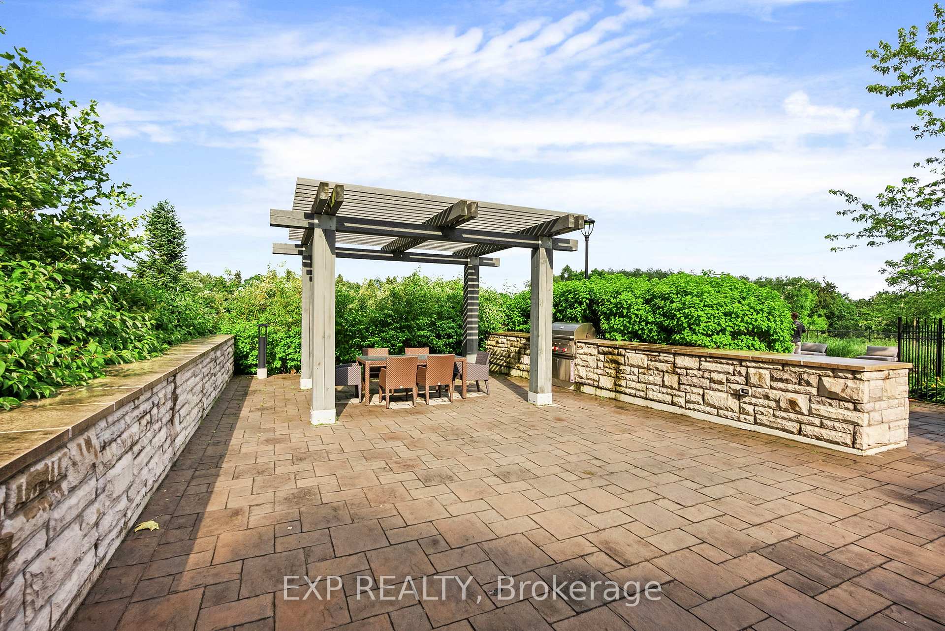 Photo 34 of Unit 203, 9 Stollery Pond Crescent, Markham, Devil's Elbow — HOMEH