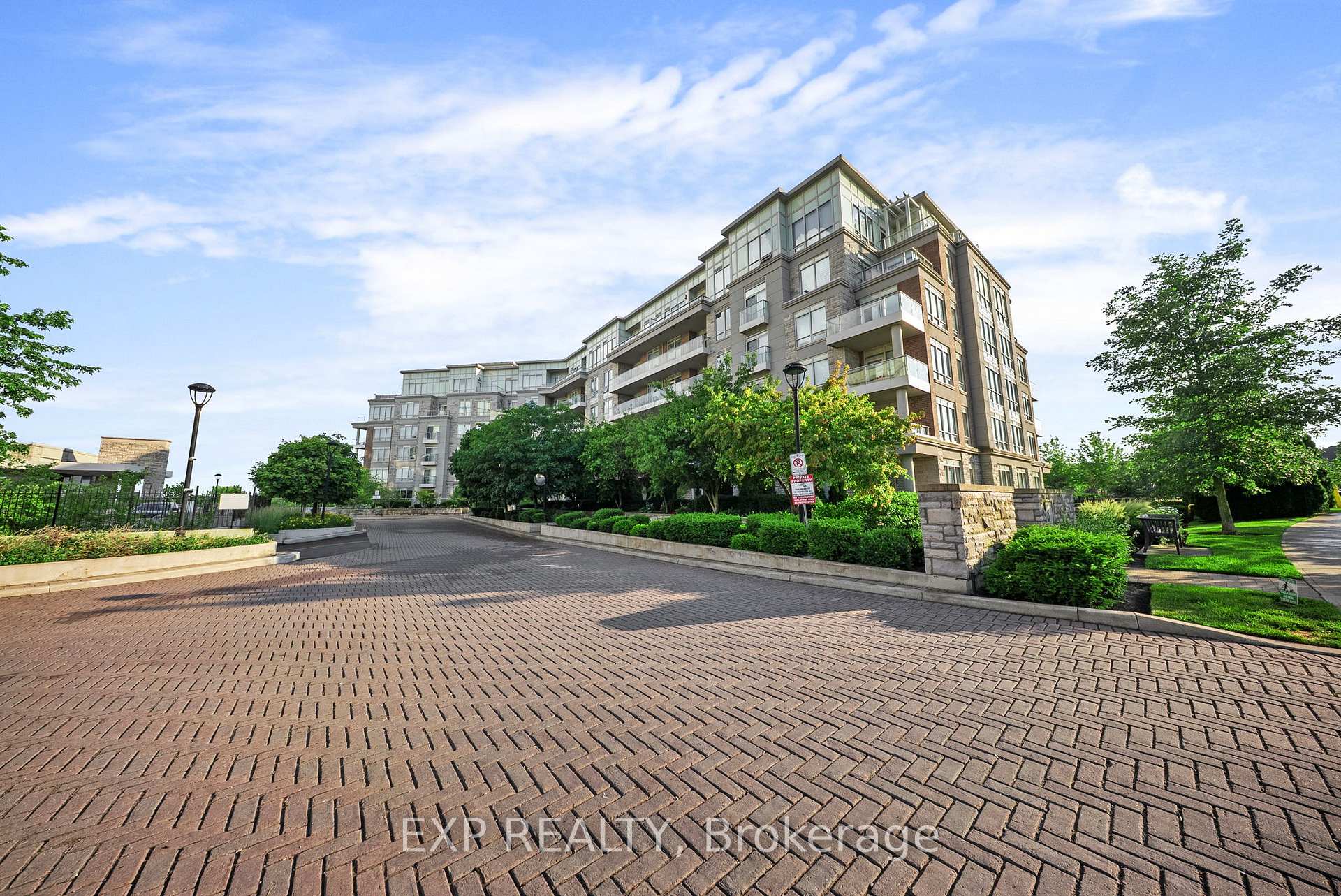 Photo 45 of Unit 203, 9 Stollery Pond Crescent, Markham, Devil's Elbow — HOMEH