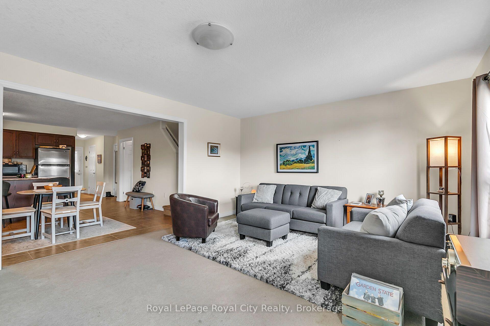 Photo 8 of Unit 9, 355 Macalister Boulevard, Guelph, Kortright East — HOMEH
