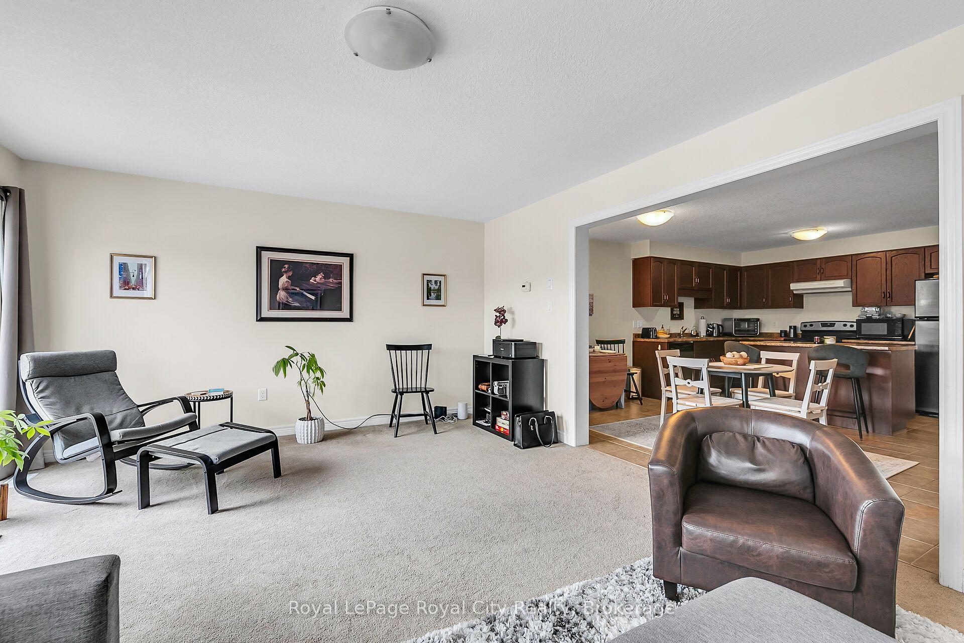 Photo 9 of Unit 9, 355 Macalister Boulevard, Guelph, Kortright East — HOMEH