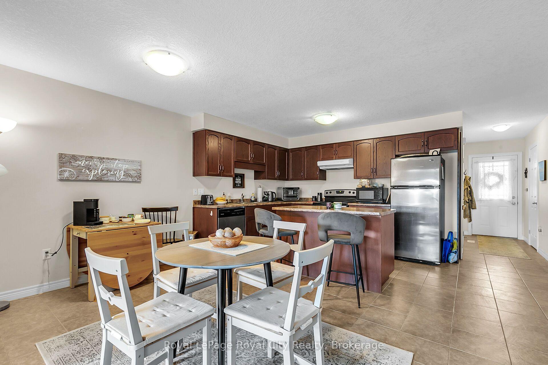 Photo 10 of Unit 9, 355 Macalister Boulevard, Guelph, Kortright East — HOMEH