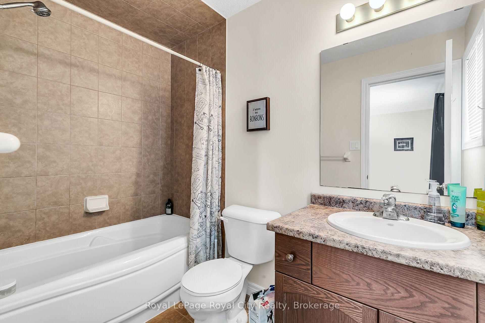 Photo 21 of Unit 9, 355 Macalister Boulevard, Guelph, Kortright East — HOMEH