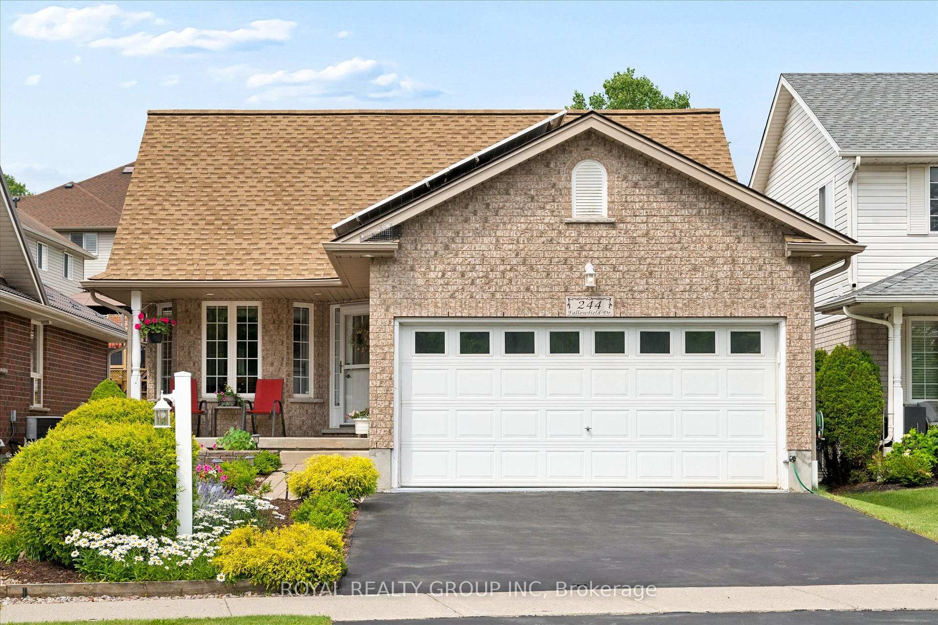 Photo 1 of 244 Fallowfield Drive, Kitchener, Country Hills East — HOMEH