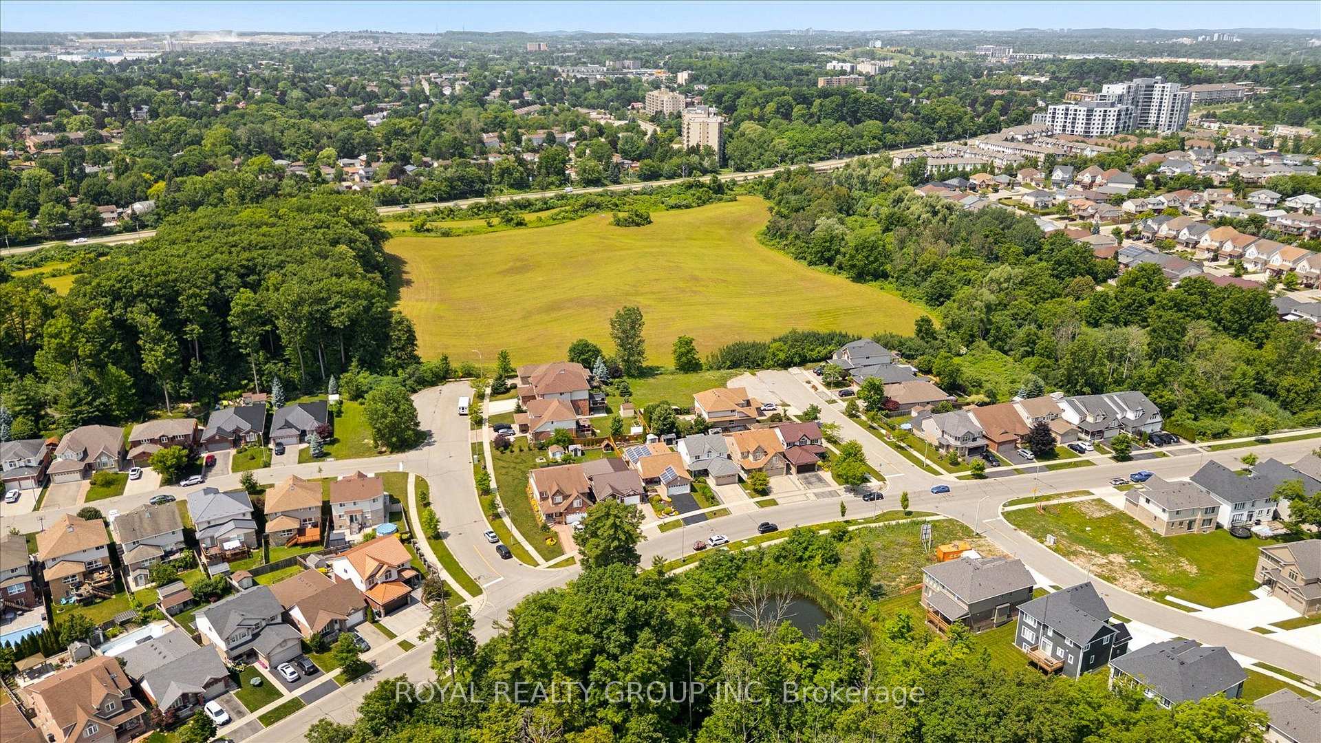Photo 7 of 244 Fallowfield Drive, Kitchener, Country Hills East — HOMEH