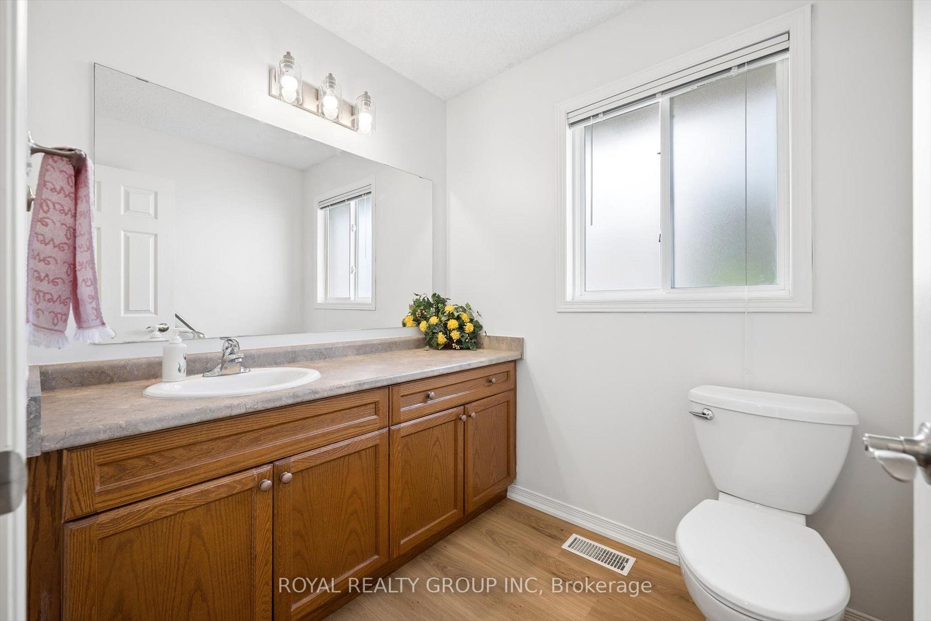 Photo 23 of 244 Fallowfield Drive, Kitchener, Country Hills East — HOMEH