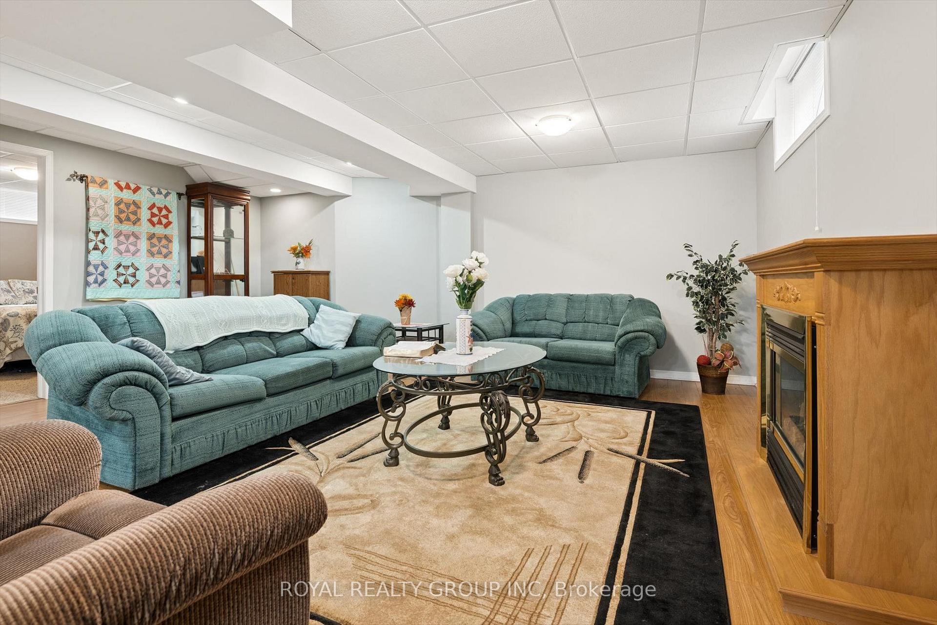 Photo 30 of 244 Fallowfield Drive, Kitchener, Country Hills East — HOMEH