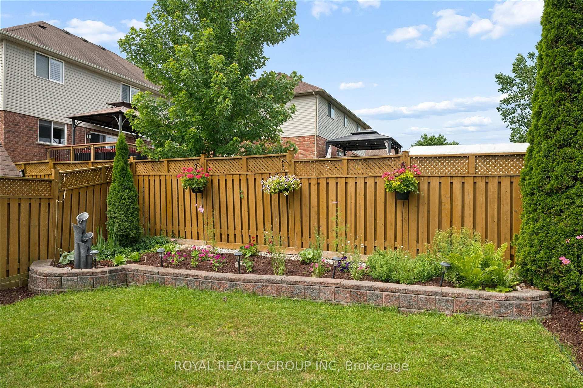 Photo 43 of 244 Fallowfield Drive, Kitchener, Country Hills East — HOMEH