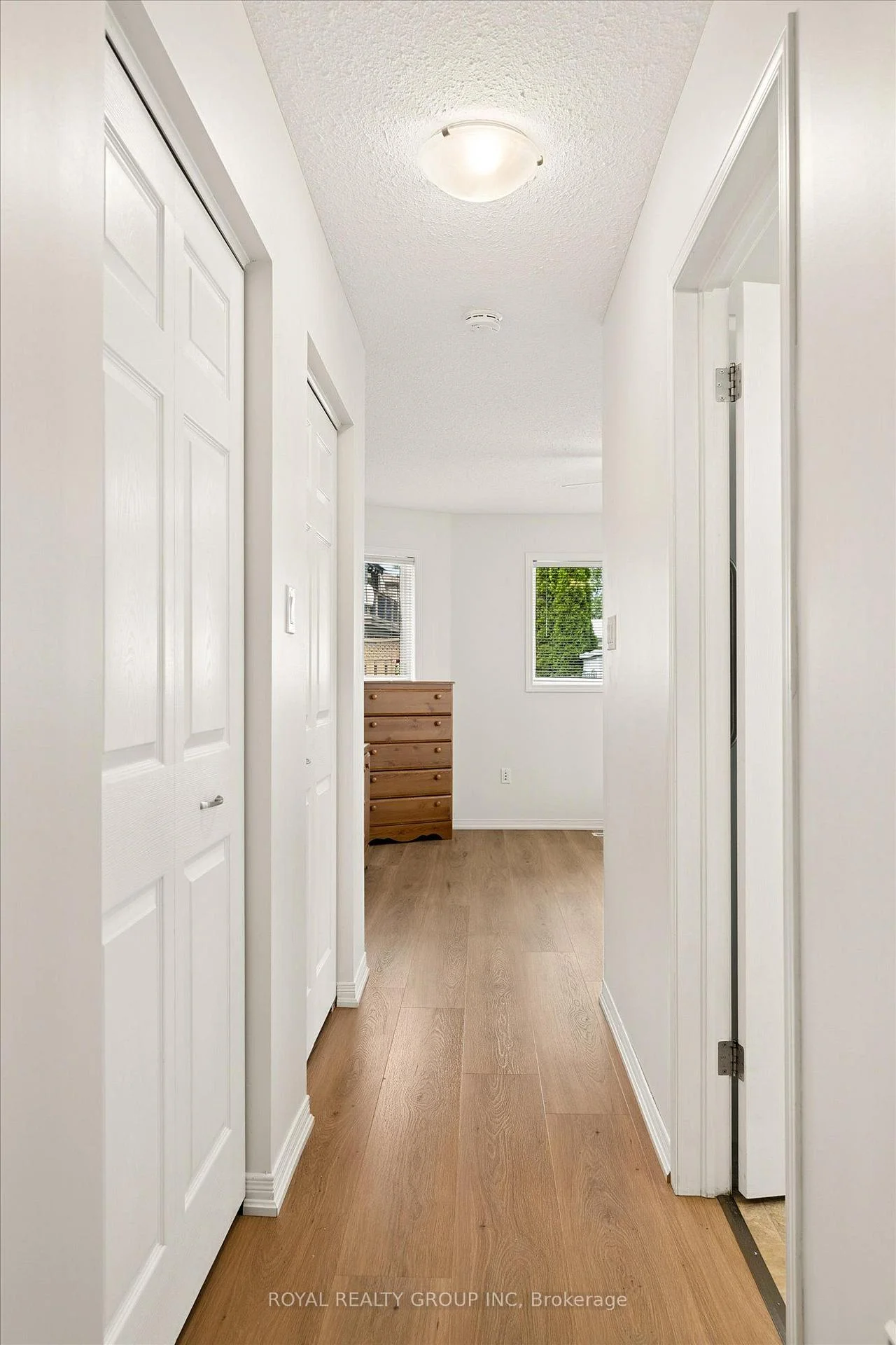 Photo 2 of 244 Fallowfield Drive, Kitchener, Country Hills East — HOMEH