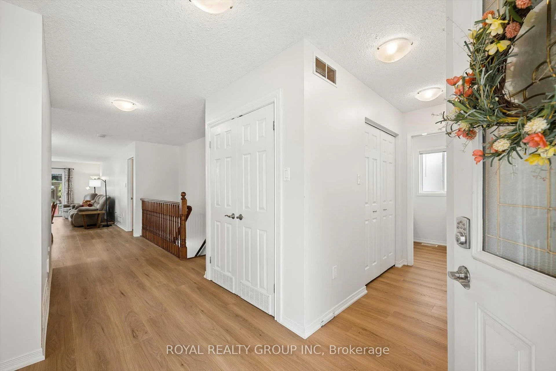 Photo 3 of 244 Fallowfield Drive, Kitchener, Country Hills East — HOMEH