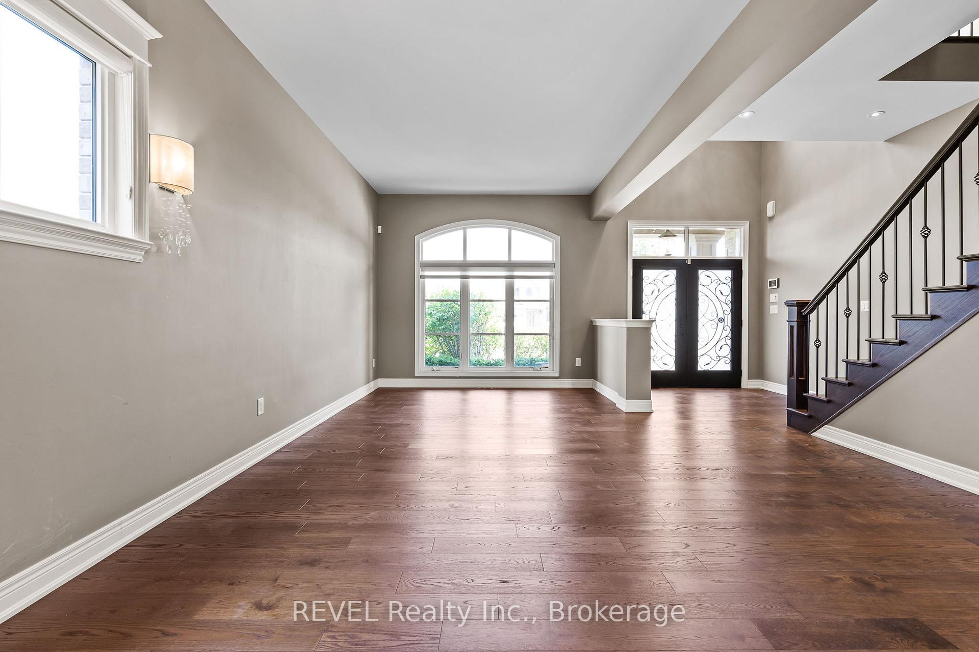 Photo 8 of 9208 Hendershot Boulevard, Niagara Falls, Forestview — HOMEH