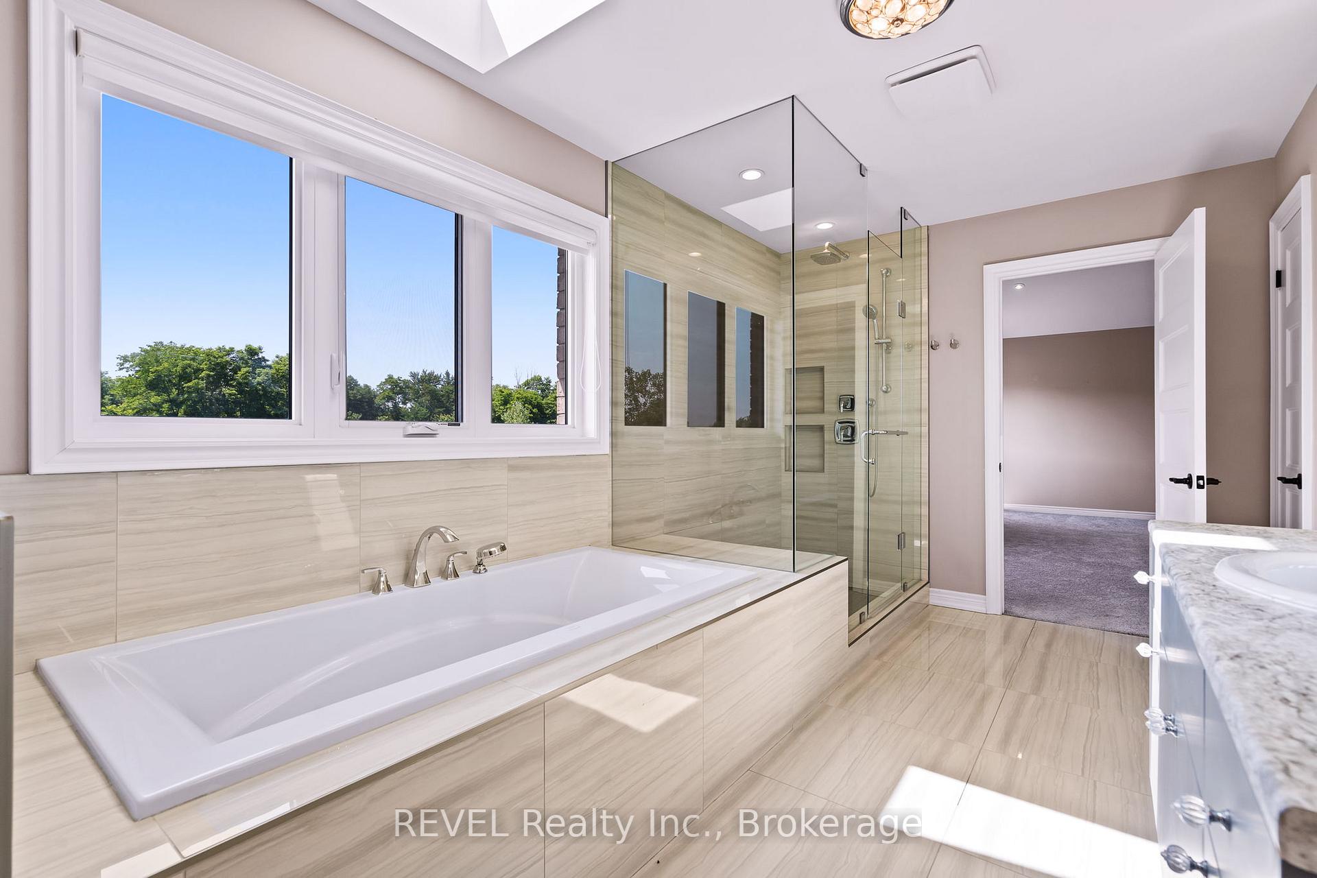 Photo 24 of 9208 Hendershot Boulevard, Niagara Falls, Forestview — HOMEH