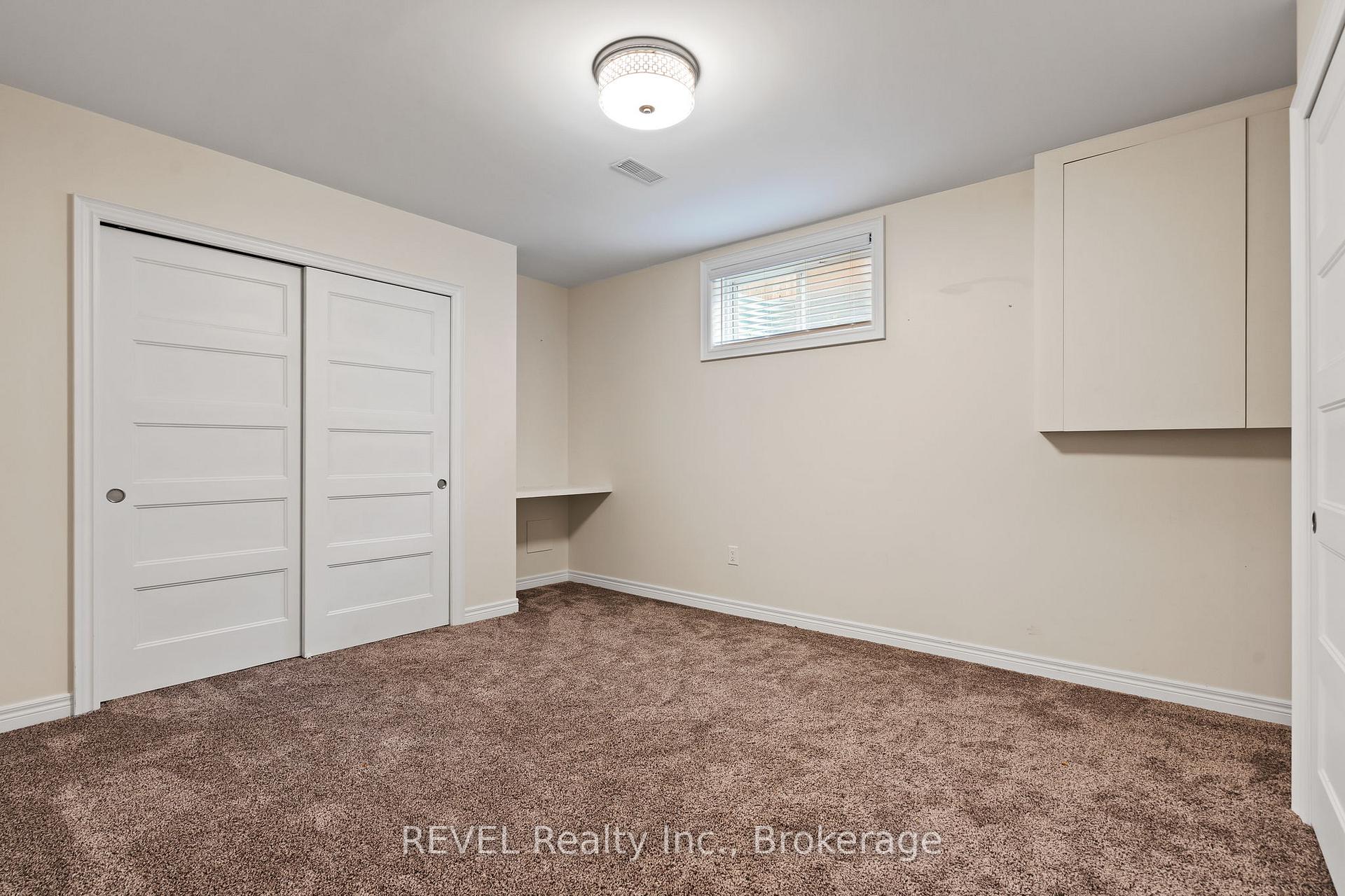 Photo 36 of 9208 Hendershot Boulevard, Niagara Falls, Forestview — HOMEH