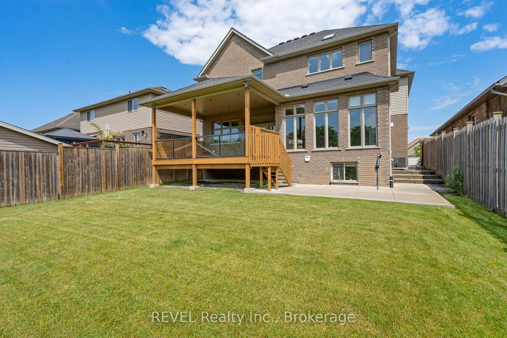 Photo 37 of 9208 Hendershot Boulevard, Niagara Falls, Forestview — HOMEH