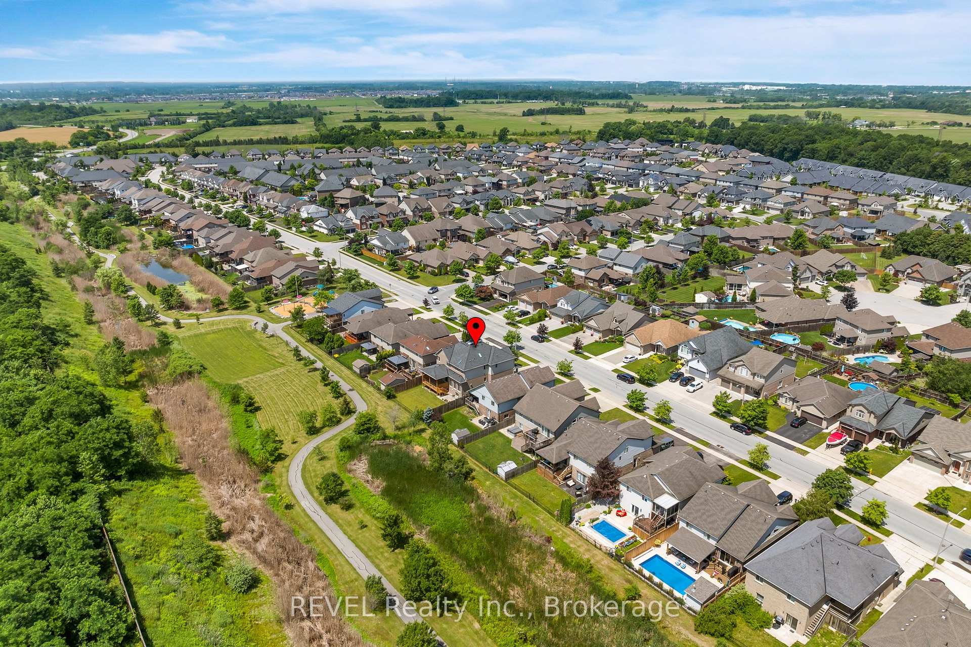 Photo 42 of 9208 Hendershot Boulevard, Niagara Falls, Forestview — HOMEH