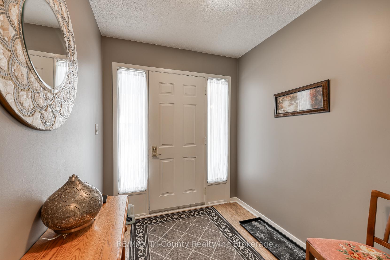 Photo 23 of 33 Wilkins Crescent, Tillsonburg — HOMEH