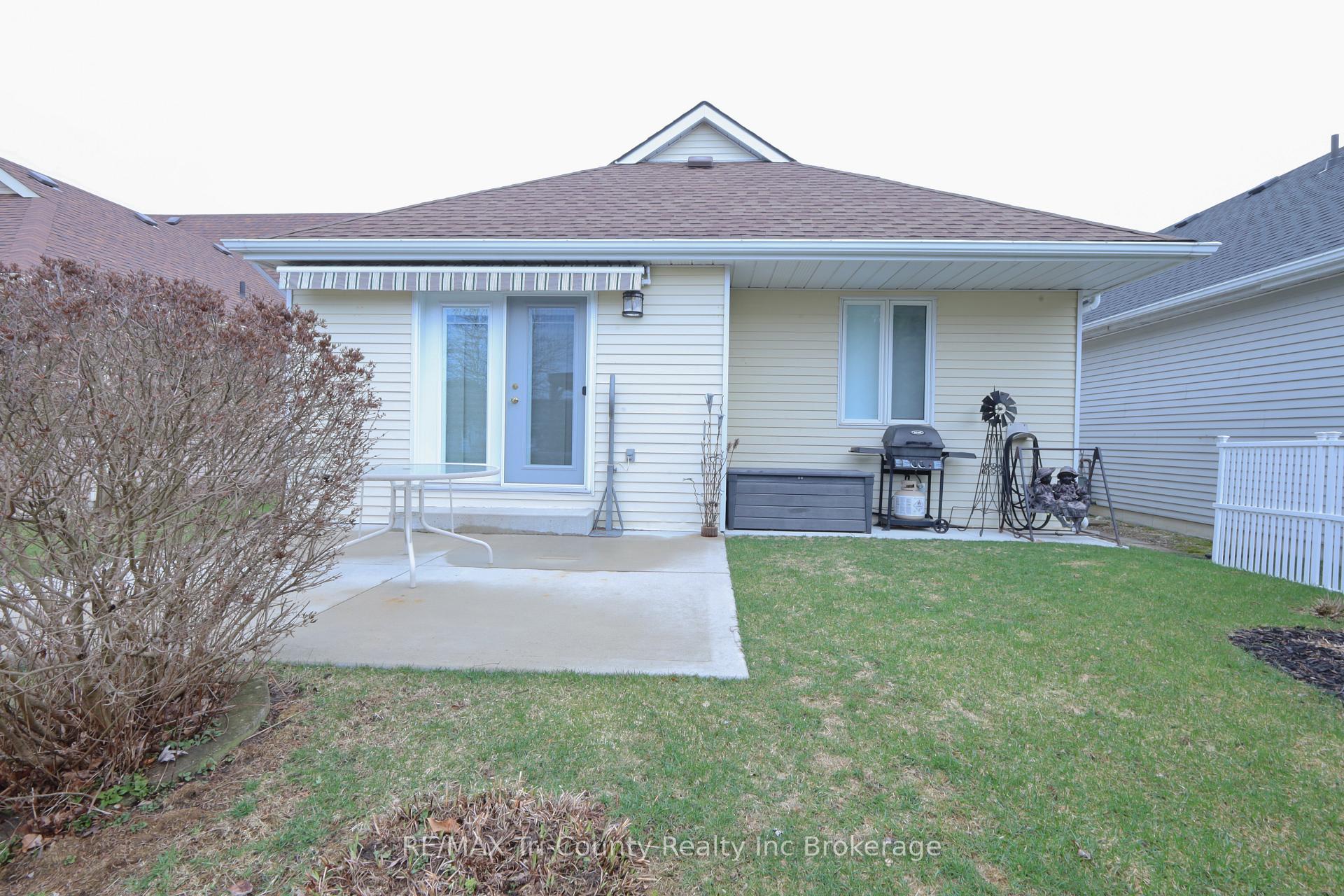 Photo 28 of 33 Wilkins Crescent, Tillsonburg — HOMEH